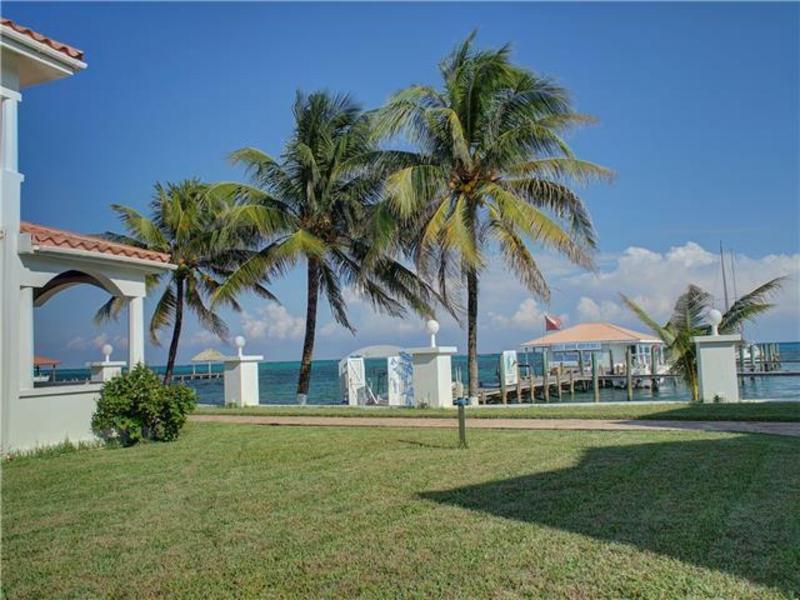 Hotel Isla Bonita Yacht Club San Pedro  Zewnętrze zdjęcie