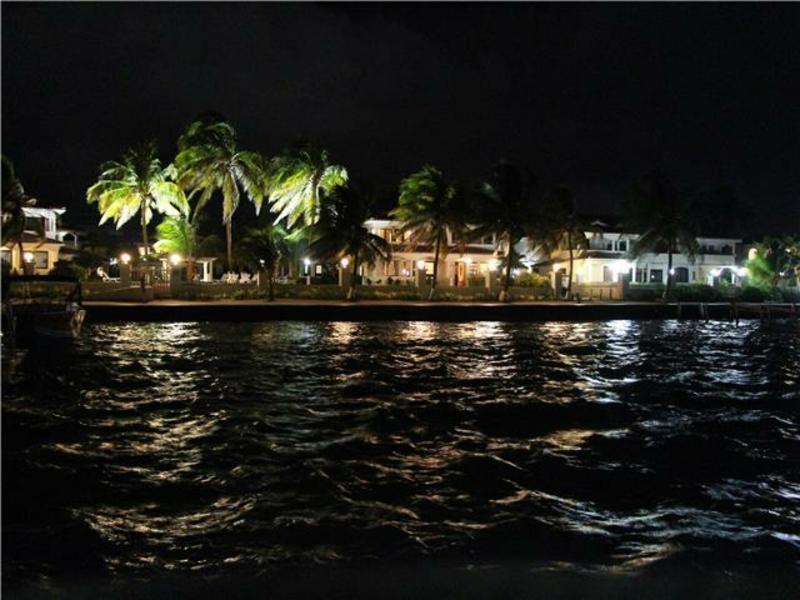 Hotel Isla Bonita Yacht Club San Pedro  Zewnętrze zdjęcie