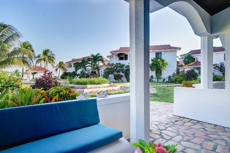 Hotel Isla Bonita Yacht Club San Pedro  Zewnętrze zdjęcie